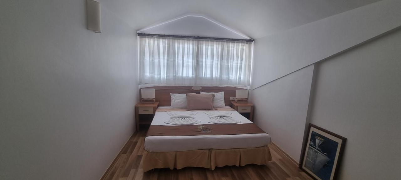 Efe Hotel Gocek Гёчек Экстерьер фото