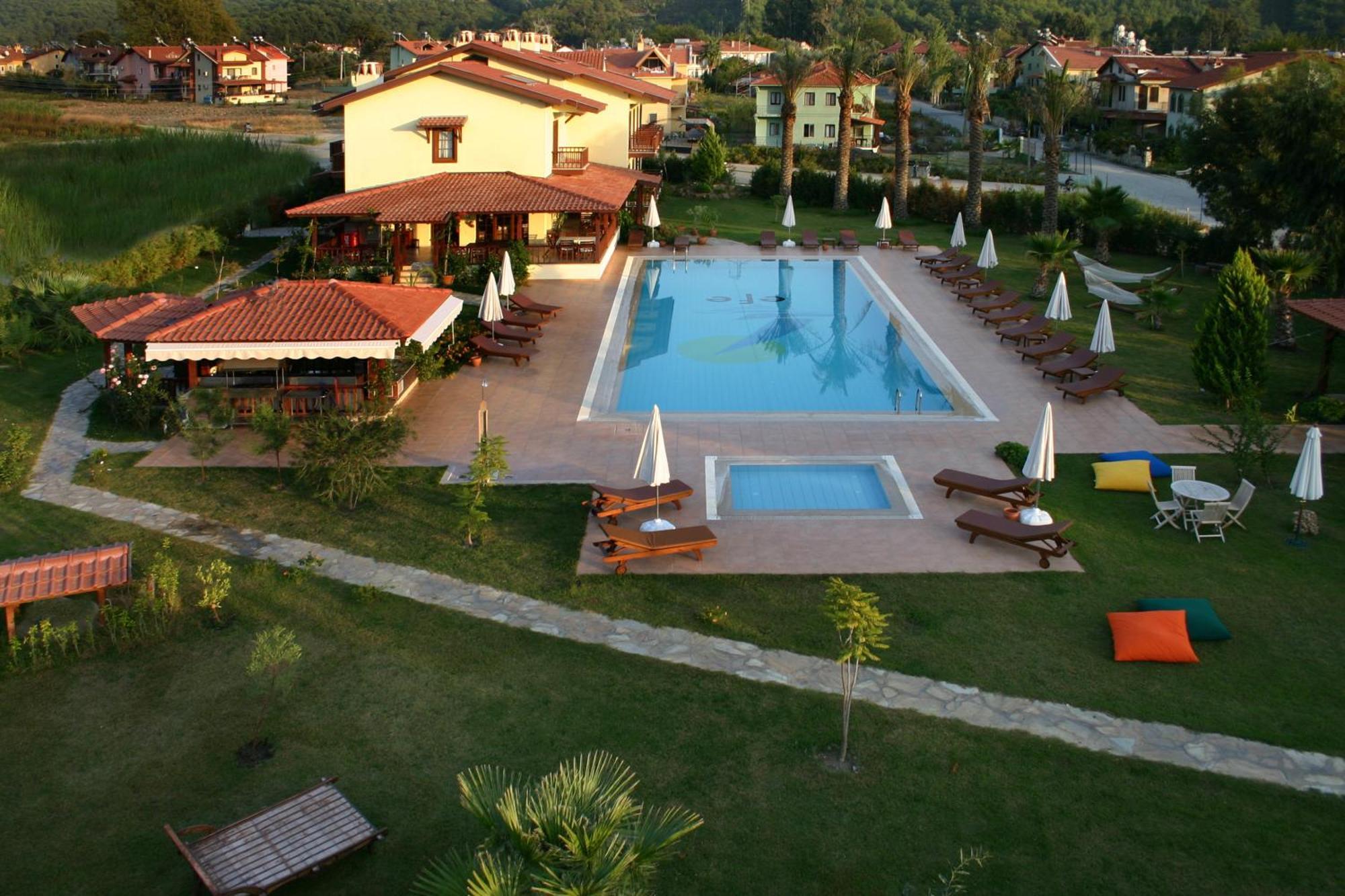 Efe Hotel Gocek Гёчек Экстерьер фото