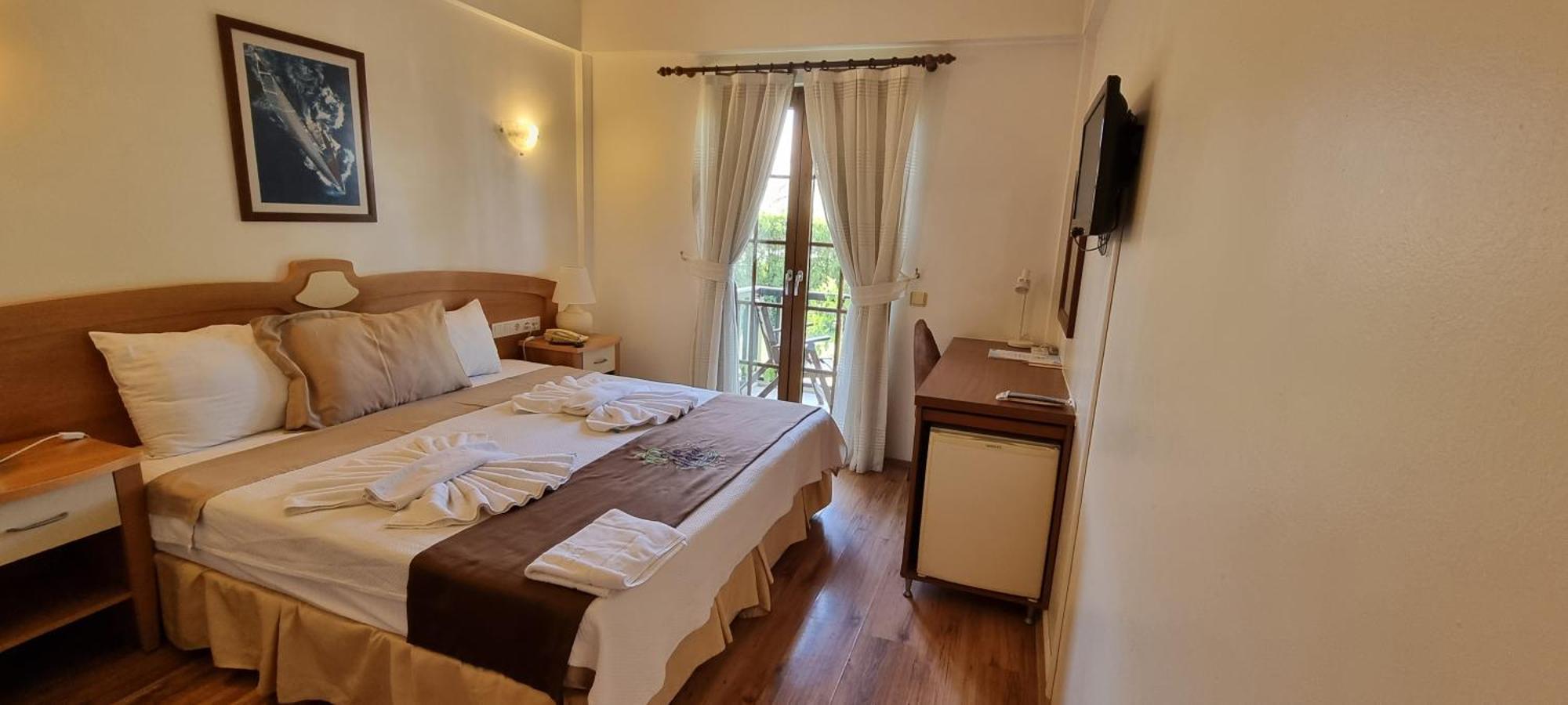 Efe Hotel Gocek Гёчек Экстерьер фото