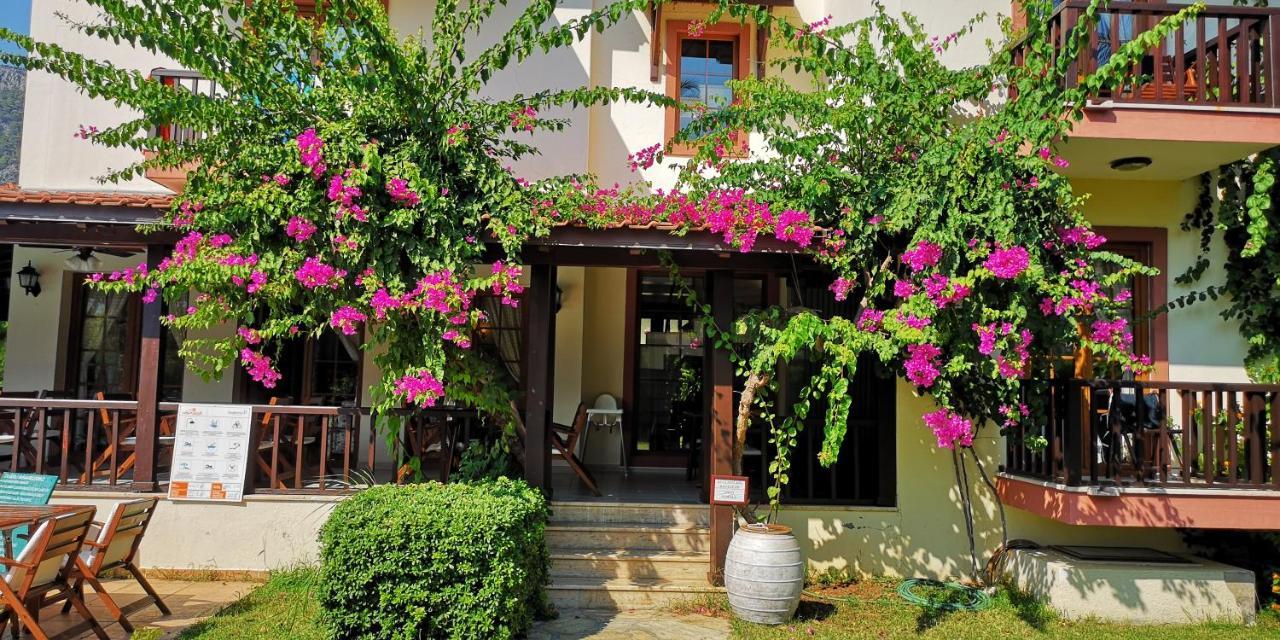 Efe Hotel Gocek Гёчек Экстерьер фото