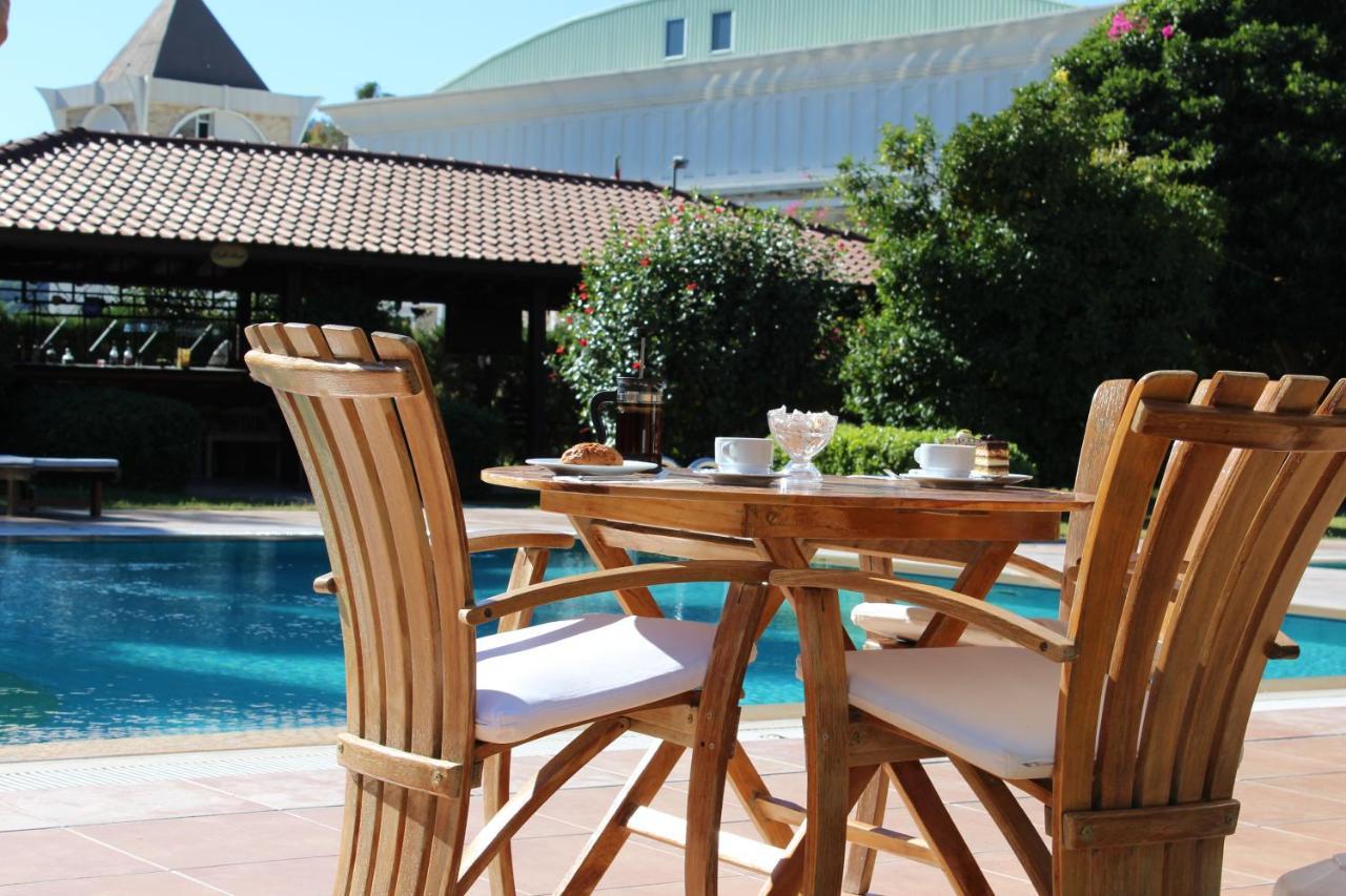 Efe Hotel Gocek Гёчек Экстерьер фото